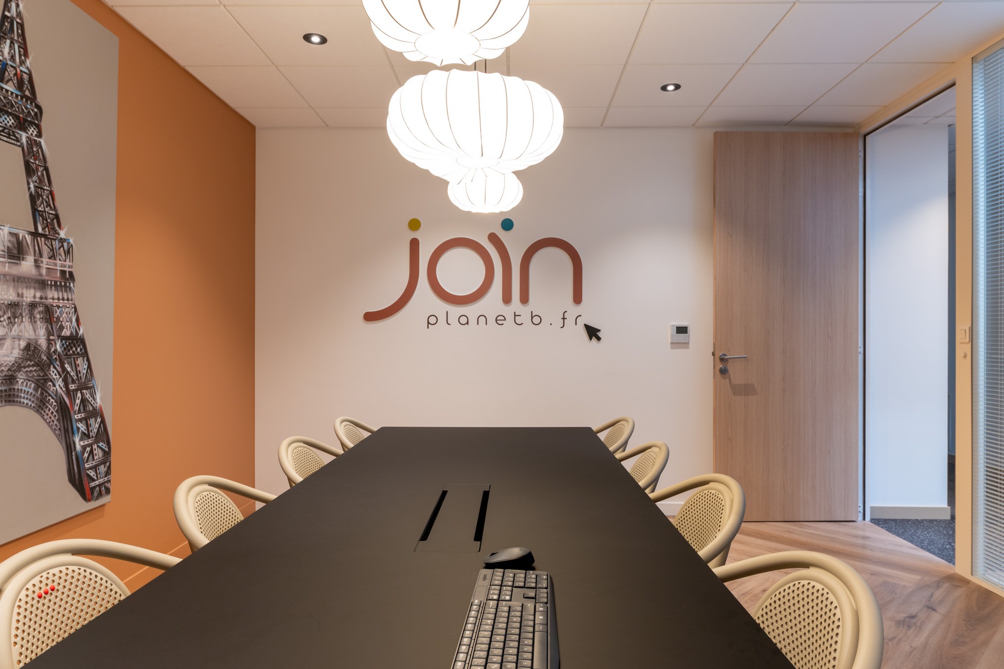 signaletique murale bureau planet bourgogne